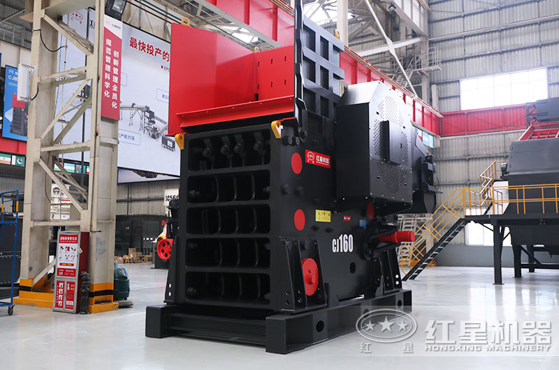 礦石破碎機(jī)多少錢一臺？大型機(jī)器型號